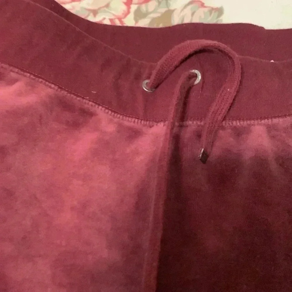 Liz Claiborne Women’s Burgundy Track Pants With Elastic Waist Band Size Medium - Picture 4 of 14